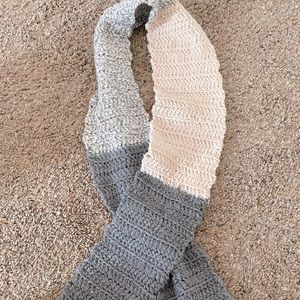 scarf, pink and gray